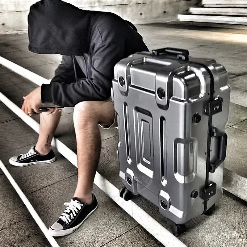 2023 Trendy Tech Suitcase: Stylish Luggage with Universal Wheels and Password